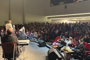 USAD THM KOROSUNUN İLK KONSERİNDEN GÖRÜNTÜLER